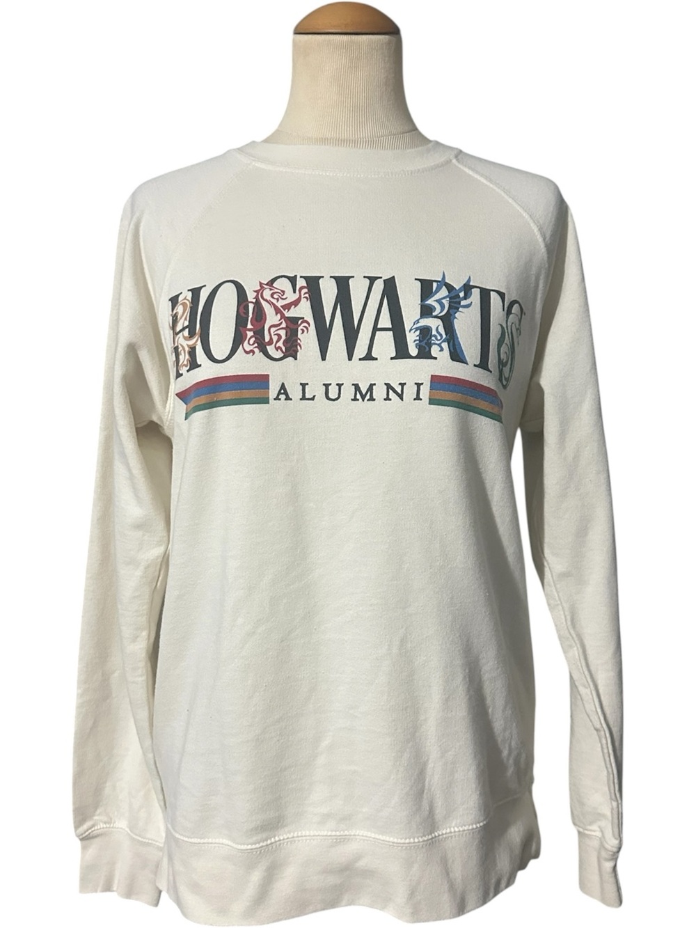 Universal Studios Hogwarts Alumni Sweatshirt White Size Small